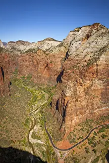 Scenic drive road in the valley at Big Bend under Touchstone Wall in Zion Canyon