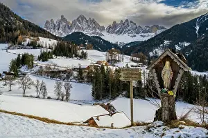Alto Adige Prints: Scenic winter view of Odle (Geislergruppe) mountain group