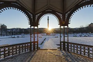 Schlossplatz Prints: Schlossplatz Square and Neues Schloss Castle at sunrise in winter