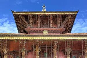 Nepal Gallery: Sculpture roof strut, Changu Narayan temple, oldest Hindu temple in Nepal, near Bhaktapur