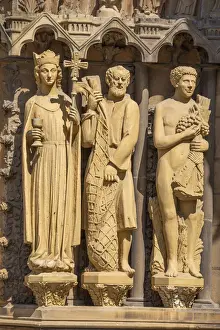 Treves Prints: Sculptures at entrance portal of Liebfrauenkirche at Treves