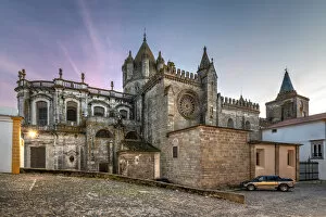 Images Dated 9th January 2019: Se de Evora cathedral, Evora, Alentejo, Portugal