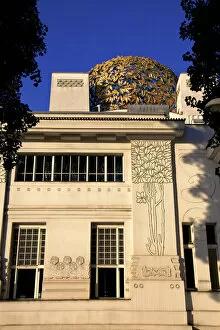 Images Dated 25th October 2013: Secession Building, Vienna, Austria, Central Europe