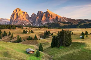 Wilderness Lodge Prints: Seiser Alm, Alpe di Siusi, Dolomites, Veneto, Italy, Europe