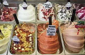 Images Dated 9th May 2016: Selection of ice cream at a Sicilian ice cream parlour, Palermo, Sicily, Italy, Europe