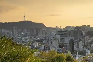 Images Dated 25th February 2020: Seoul Tower and cityscape, Seoul, South Korea