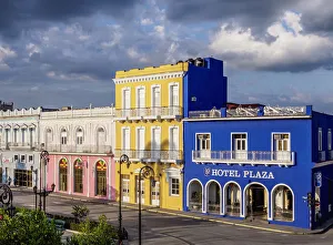 Serafin Sanchez Park and Hotel Plaza, elevated view, Sancti Spiritus