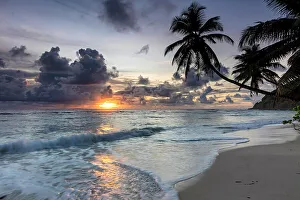 Seychelles, Mahe, Anse Parnel beach, Indian Ocean