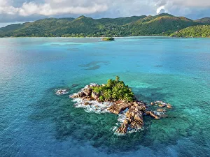 Praslin Prints: Seychelles, Praslin, St. Pierre island, Indian Ocean