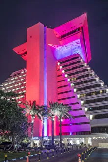 Images Dated 5th April 2019: Sheraton Grand Hotel, West Bay, Doha, Qatar