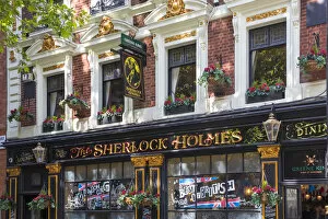 Images Dated 11th May 2017: Sherlock Holmes Pub, London, England, UK