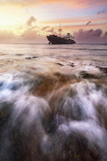 Las Palmas Prints: Shipwreck near Arrecife at sunrise, Las Palmas, Lanzarote, Canary Islands, Spain