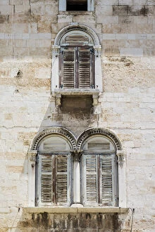 Images Dated 29th June 2023: Shuttered windows, Trg Forum / Piazza Foro, Pula, Istria, Croatia