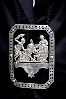 C Ulture Gallery: Sicily, Italy, Western Europe; A silver bass relief representing an episode of the Way of