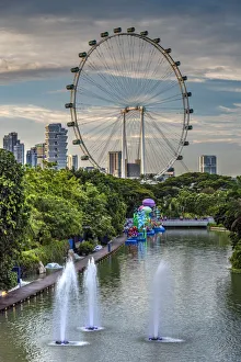 Images Dated 18th September 2018: Singapore Flyer ferris wheel, Singapore