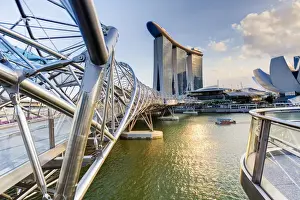 Lighting Prints: Singapore, the Helix bridge leading across Marina Bay to the Marina Bay Sands hotel