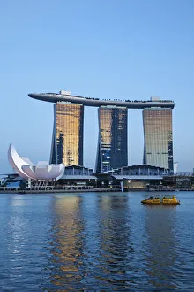 Images Dated 13th March 2012: Singapore, Marina Bay Sands Hotel and Casino