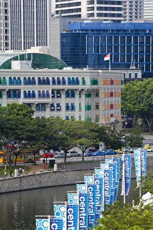 Images Dated 6th November 2009: The Singapore River flows past Clarke Quay, a new area of nightlife restaurants and bars