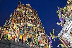 Images Dated 13th March 2012: Singapore, Sri Mariamman Temple, Indian Deities Adorning Main Gateway