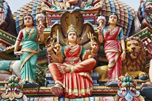 Images Dated 13th March 2012: Singapore, Sri Mariamman Temple, Hindu Deities Adorning Roof of Main Prayer Hall