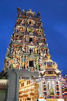 Images Dated 13th March 2012: Singapore, Sri Mariamman Temple, Thaipusam Festival Chariot in front of Main Gateway