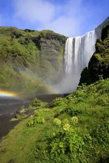 Images Dated 2nd August 2006: Skogafoss Waterfall, South Coast, Iceland
