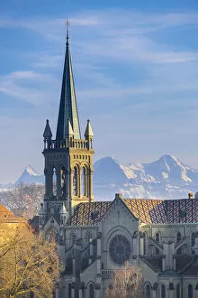 Images Dated 31st January 2022: Skyline with Alps in the background, Bern (capital city), Berner Oberland, Switzerland