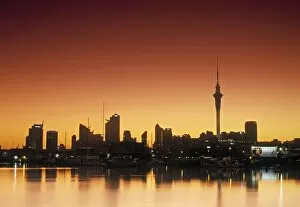 Sun Rise Gallery: Skyline, Auckland