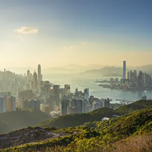 Images Dated 28th April 2020: Skyline of Hong Kong Island and Kowloon, Hong Kong