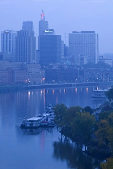 Mississippi River Prints: Skyline of St