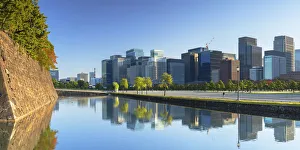 Honshu Gallery: Skyscrapers of Marunouchi and moat of Imperial Palace, Tokyo, Japan