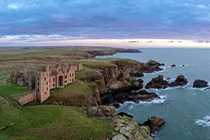 Aberdeenshire Prints: Slains Castle, Cruden Bay, Aberdeenshire, Scotland
