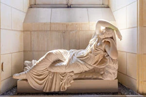Images Dated 20th June 2023: Sleeping Ariadne at the Chateau De Valencay, Valencay, Loire Valley, France