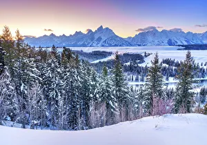 Wyoming Prints: Snake River Overlook with the setting Sun in Winter