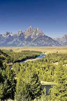 Images Dated 15th June 2009: Snake River Overlook and Teton Mountain Range, Grand Teton National Park, Wyoming, USA