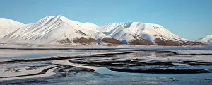 Svalbard Prints: Snow-covered mountains, near Longyearbyen, Spitsbergen, Svalbard, Norway
