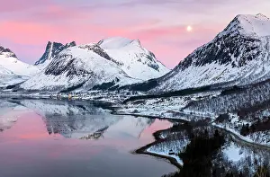 Snow Covered Prints: Snow-covered mountains reflecting in Bergsfjord from theBergsbotn viewpoint