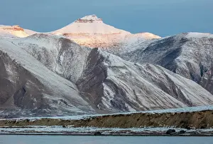 Svalbard Prints: Snow-covered mountains, Svalbard, Norway