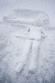 Images Dated 4th March 2009: Snow Sculpture, London, England, UK