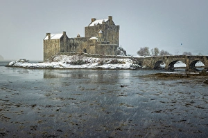 Scenic View Prints: Snowy morning at Eilean Donan Castle on Loch Duich
