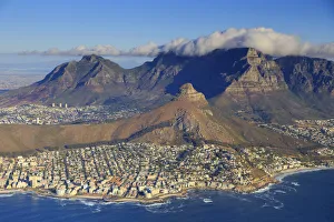 Images Dated 6th July 2016: South Africa, Western Cape, Cape Town, Aerial View of Cape Town and Table Mountain