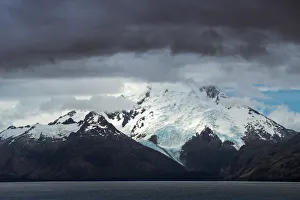 Images Dated 21st February 2017: South America, Chile, Patagonia, Tierra del Fuego, Alberto de Agostini National Park