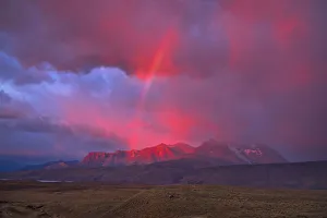 South America, Patagonia, Argentina, El Chalten, the Andes mountain range at sunrise