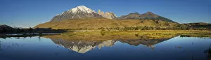 Images Dated 10th May 2016: South America, Patagonia, Chile, Region de Magallanes y de la Antartica, Torres del