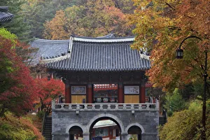 South Korea, Chungcheongbuk-do, Danyang, Sobaeksan National Park, Guin-sa temple complex