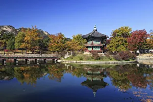 Images Dated 7th March 2018: South Korea, Seoul, Gyeonbokgung Palace