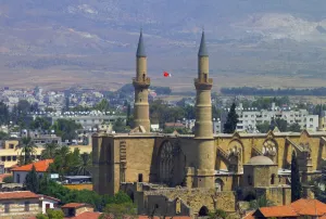 Turkish Collection: South Nicosia looking towards North Nicosia, Greek Cyprus