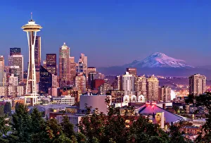 North West Prints: Space Needle, Skyline of Seattle Downtown
