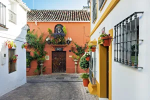 Spain, Andalusia, Estepona, Old town, Colourful streets