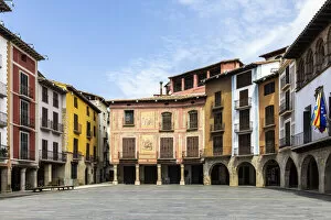 Spain, Aragon, Huesca, Graus, The main square